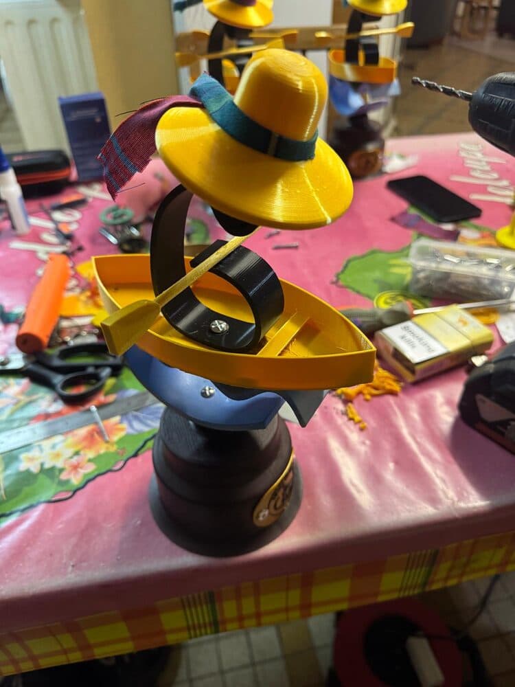 Petite sculpture assemblée à partir de pièces imprimées en 3D